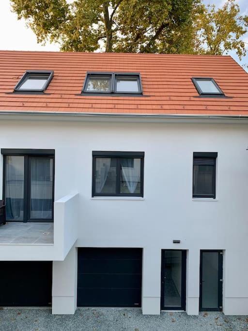 Sicomoro Casa Sopron Exteriör bild